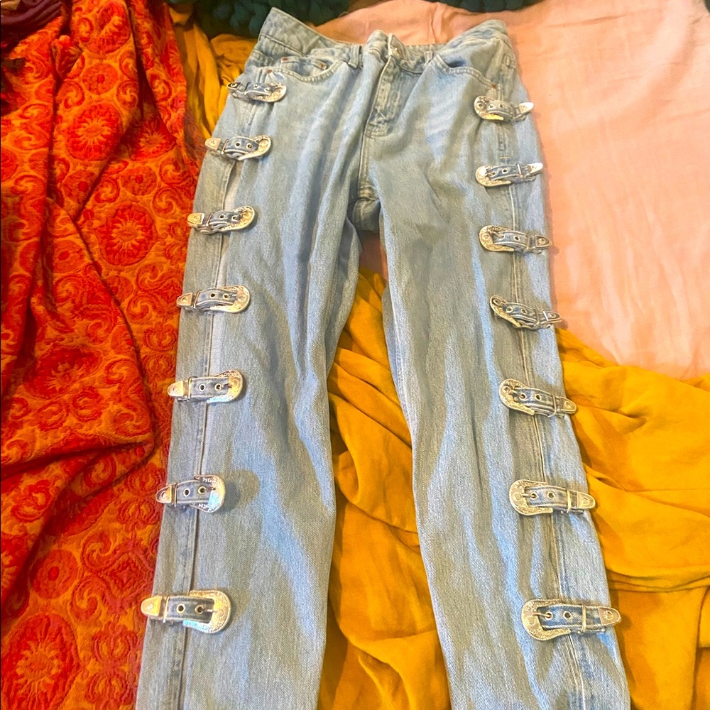 Topshop Buckle mom jeans size 30
